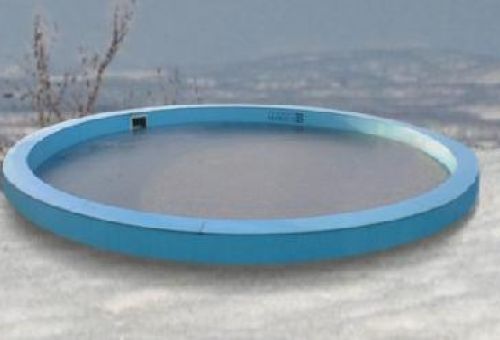 Round pool